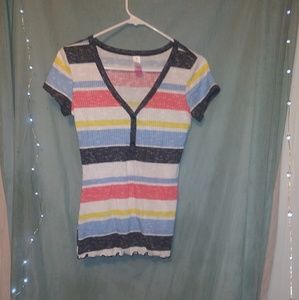 Striped skintight v neck botton up t shirt